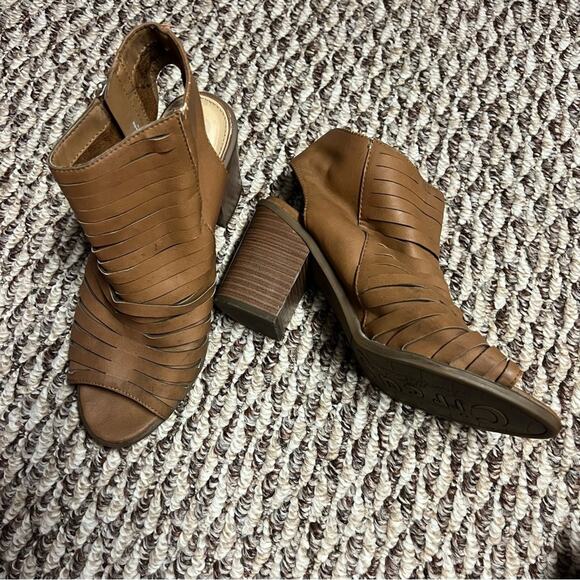 Circus by Sam Edelman Brown Strappy Booties Ankle Boots Size 8 - Picture 1 of 10